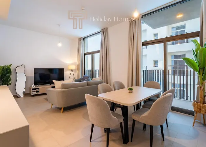 Fully Furnished Elegant 2 Bedroom Apartment-Jvc