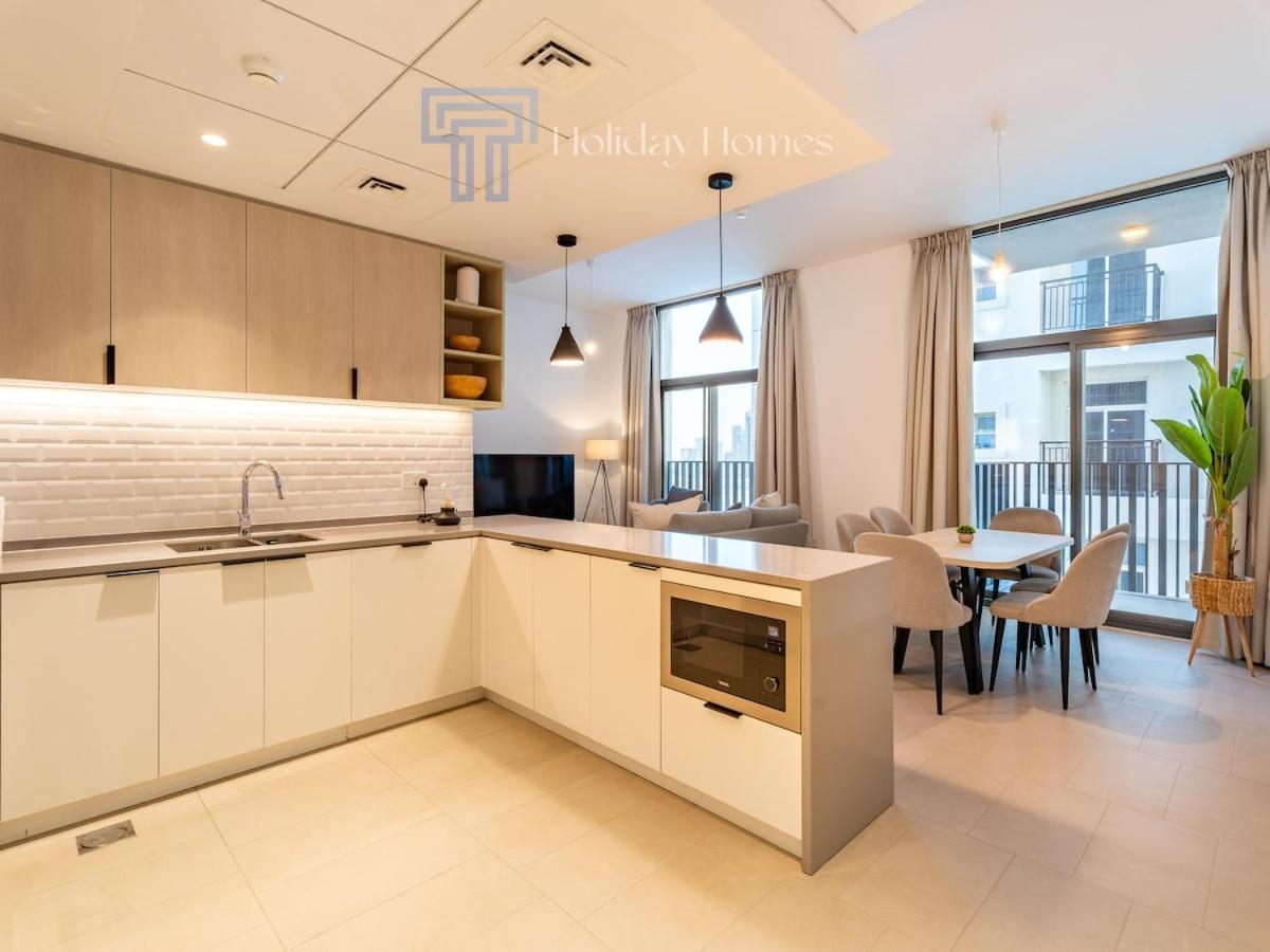 Fully Furnished Elegant 2 Bedroom Apartment-jvc Apartment